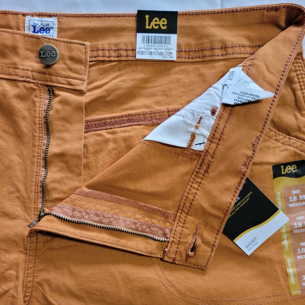 Women's Lee Legendary Carpenter‎ Shorts with Hammer Loop, Caramel, Size 18, NWT